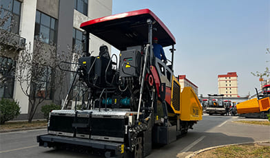 Ремонт асфальтоукладчиков - фото №4