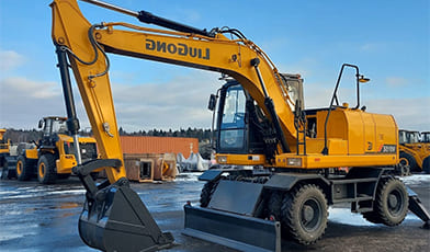 Ремонт колесных экскаваторов - фото №7